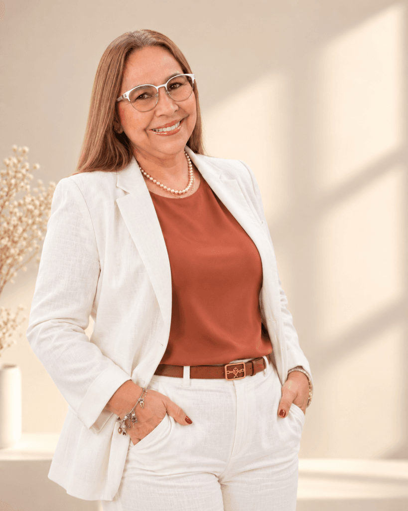 Carmen López, autora y mentora, creadora de Valiosa y Libre